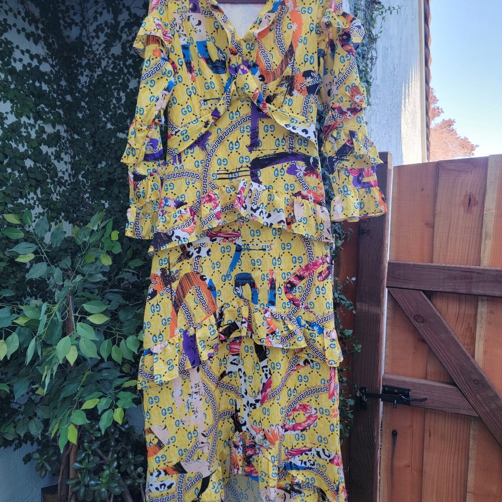 Vibrant Yellow Ruffled Dress - Picture 8 of 10